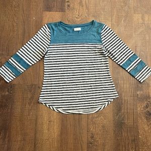 Maurice’s stripped shirt size small